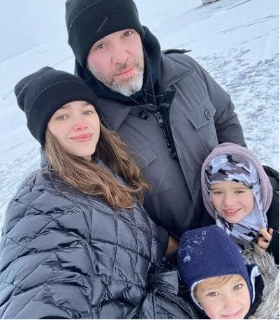 Valeria Lipovetsky et sa famille (son mari et leurs enfants)