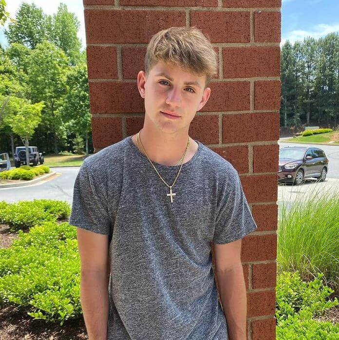 MattyBRaps se passionne pour les voyages