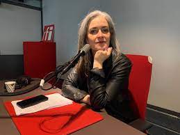 Elsa Vidal au travail