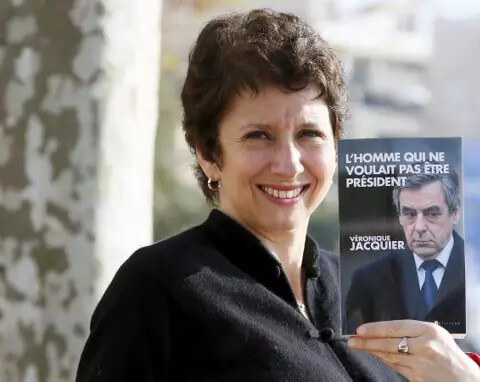 Le livre "L'homme qui ne voulait pas être président" de Véronique Jacquier est apparu en 2019
